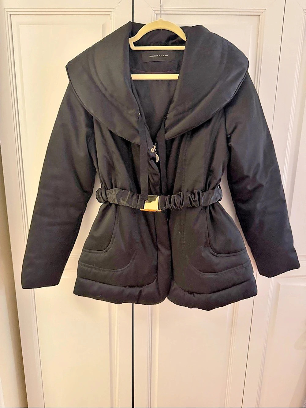 Elie Tahari Black Belted Puffer Jacket Like New